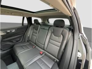 Volvo V60 T6 AWD Ultra Massage Pano-Dach Head-Up