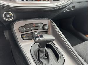 Dodge Challenger R/T~5.7l V8~KAMERA~ACC~NAVI