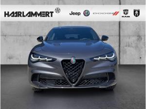 Alfa Romeo Stelvio Quadrifoglio Q4 2.9 AKRAPOVIC+PDC+KAMERA+LEDER+CARPLAY