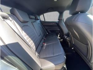 Alfa Romeo Stelvio Quadrifoglio Q4 2.9 AKRAPOVIC+PDC+KAMERA+LEDER+CARPLAY