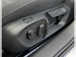 Skoda Superb Combi SELECTION 1.5 TSI mHEV DSG (UVP 52.200€/SOFORT) DCC/NAV/LED/WINTER/18"/AKUSTIK/UVM.