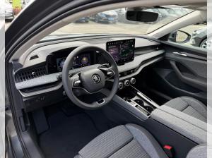 Skoda Superb Combi SELECTION 1.5 TSI mHEV DSG (UVP 52.200€/SOFORT) DCC/NAV/LED/WINTER/18"/AKUSTIK/UVM.