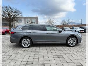 Skoda Superb Combi SELECTION 1.5 TSI mHEV DSG (UVP 52.200€/SOFORT) DCC/NAV/LED/WINTER/18"/AKUSTIK/UVM.