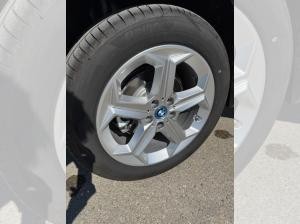 BMW iX1 xDrive30