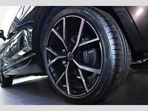 Volkswagen Touareg 3.0 TDI 4 Motion tiptronic R-Line Black Style