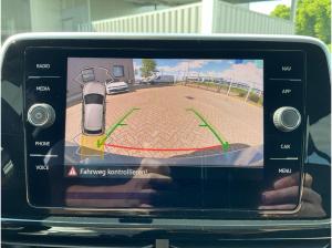Volkswagen T-Roc R-Line 2.0 l TDI DSG AHK Kamera Navi