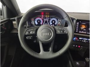 Audi A1 Sportback 30 TFSI S line S tronic LED LM 18" PDC vo+hi