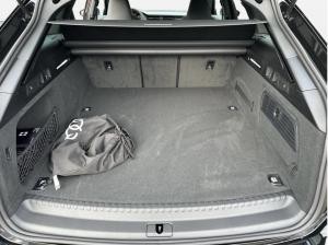 Audi A6 Avant 55 TFSIe qu. S line / SOFORT VERFÜGBAR !