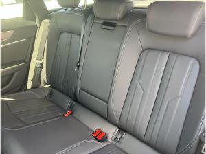 Audi A6 Avant advanced 40TDI quattro S-tronic/ Matrix