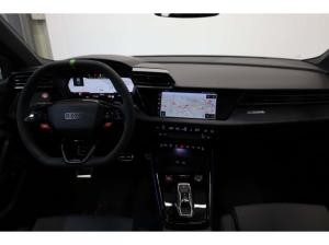 Audi RS3 Limousine TFSI quattro 280 km/h Java Grün Metallic