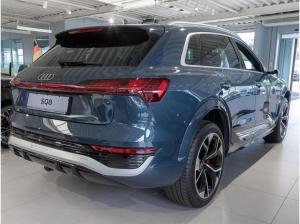 Audi SQ8 e-tron