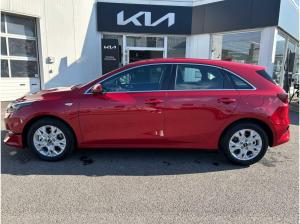 Kia Ceed Vision 1.5 T-GDI DCT7 +SHZ+RFK