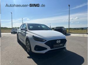 Hyundai i30 LED Digitales Cockpit PDCv+h NAV AC/AA