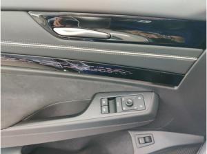 Volkswagen ID.7 Tourer Pro h/AHK/Matrix/Wärmepu/02.30Garantie