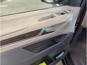 Volkswagen Multivan Style 2.0 TDI DSG STHZ NAVI AHK 7-SITZE