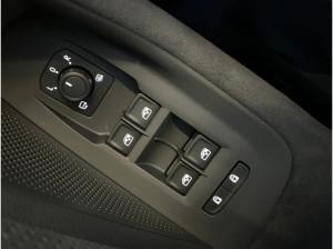 Skoda Superb Combi Sportline 2.0 TDI DSG 4x4 *AHK, LED*