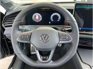 Volkswagen Passat R-Line 1.5 l eHybrid / PSD