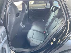 Volkswagen Passat R-Line 1.5 l eHybrid / PSD