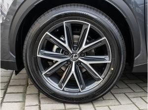 Lexus LBX Emotion +Technologie-Paket +Tahara-Leder