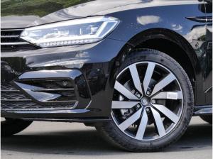 Volkswagen Touran Highline 1,5 TSI DSG AHK,PANO Lagerwagen !