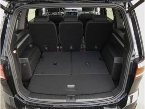 Volkswagen Touran Highline 1,5 TSI DSG AHK,PANO Lagerwagen !