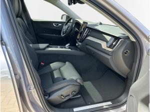 Volvo XC60 Recharge T8 AWD Ultra Dark Facelift *Vorführwagen Sonderaktion*