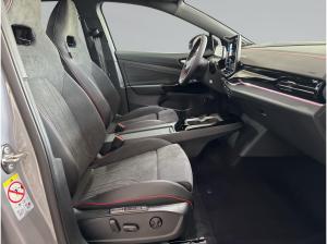 Volkswagen ID.5 GTX 4MOTION 340 PS 79 kWh 1-Gang-Automatik 360°+ACC+AHK+HuD+H&K+IQ.Light+Navi - Gewerbekunden