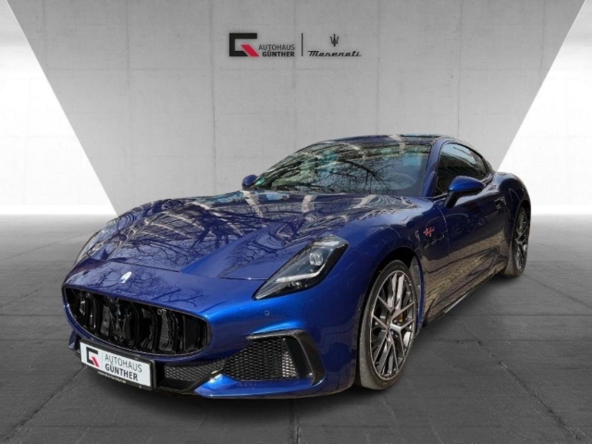Maserati Granturismo MY25 – 490 PS italienische Emotion / Bestellaktion