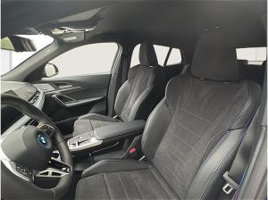 BMW iX2 xDrive30 M Sportpaket Head-Up HK HiFi DAB