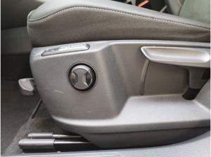 Volkswagen T-Roc Style 1.5 TSI DSG / SOFORT VERFÜGBAR !