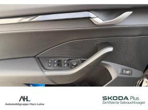 Skoda Octavia Combi 2.0 TDI Selection DSG LED Navi ACC RFK Keyless Smart Link