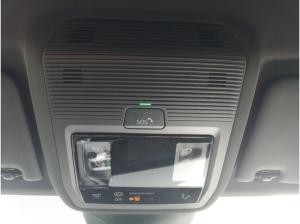 Audi Q4 e-tron Q4 Sportback e-tron 50 qu S-line Matrix Blackline