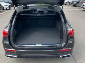 Mercedes-Benz E 200 d T AMG Distronic Pano Digital-Light AHK