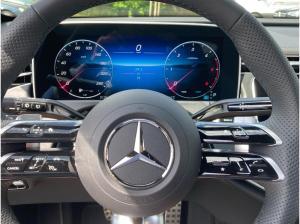 Mercedes-Benz E 200 d T AMG Distronic Pano Digital-Light AHK