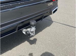 Mercedes-Benz E 200 d T AMG Distronic Pano Digital-Light AHK