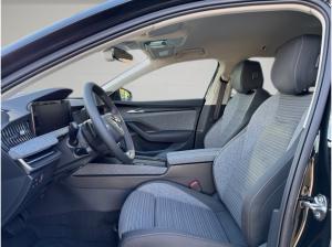 Skoda Superb Combi 1.5 TSI IV +ACC+AHK+BHZFS+MASSAGE+360°