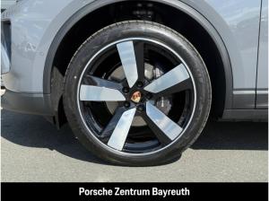 Porsche Macan 4 *AHV*MATRIX*INNO*HEADUP*BOSE*LUFTFEDER*