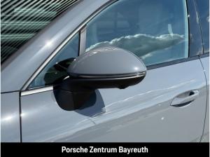 Porsche Macan 4 *AHV*MATRIX*INNO*HEADUP*BOSE*LUFTFEDER*