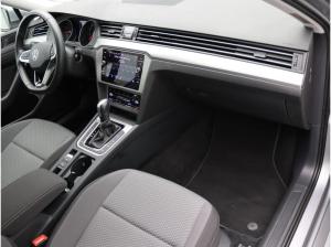 Volkswagen Passat Variant 1.5 TSI DSG / LED, RFK, SHZ