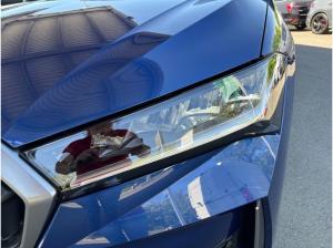 Skoda Superb Combi 2.0 TSI DSG 4x4 Selection +AHK+BHZFS+NAVI+RFK+