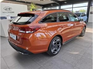 Hyundai i30 Kombi 1.5 T-GDI 48V 7-DCT N Line + Sitz-Paket + Panoramadach