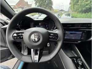 Alfa Romeo Junior 1.2 VGT Mild-Hybrid Speciale +Tech Paket