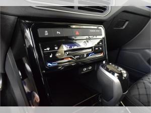 Volkswagen T-Cross R-Line 1.5 TSI DSG AHK NAVI PDC LED