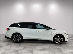 Volkswagen ID.7 Tourer GTX h/AHK/Pano/Wärmepumpe/02.30Garantie