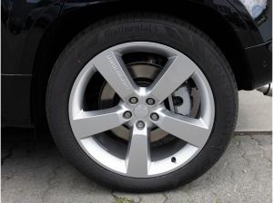 Land Rover Defender P425 X-Dynamic HSE