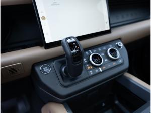 Land Rover Defender P425 X-Dynamic HSE