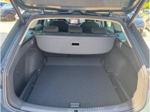 Seat Leon Sportstourer Road Edition 1.5 eTSI DSG AHK RÜCKFAHRKAMERA