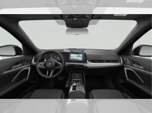 BMW iX1 eDrive20 0,25%DW+M Sport+18 LM+HEADUP+PANODACH+AHK+LED+ELEK.SITZ