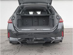 BMW i5 eDrive40 M Sportpaket Pro*Komfortsitze*AHK