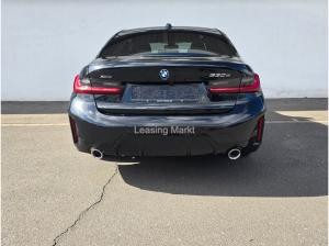 BMW 330 330e xDrive Automatik M Sportpaket Sport Aut.